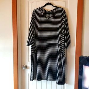 Black and white dress